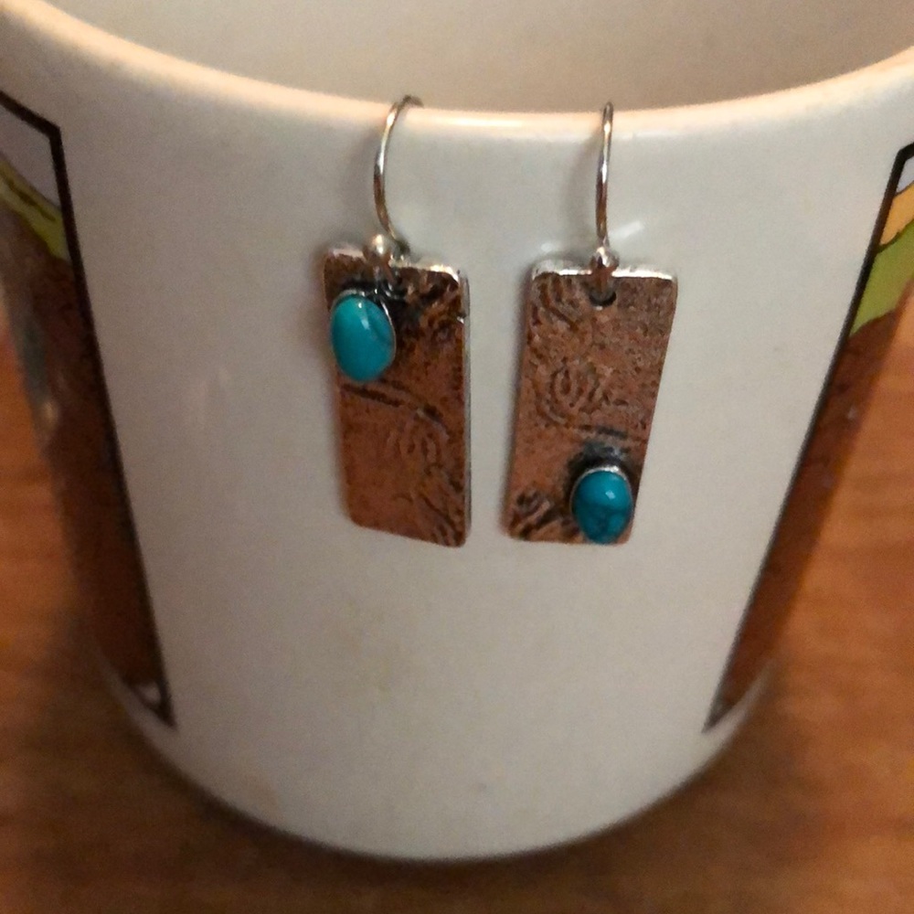 Lovely turquoise and silver earrings. NWOT